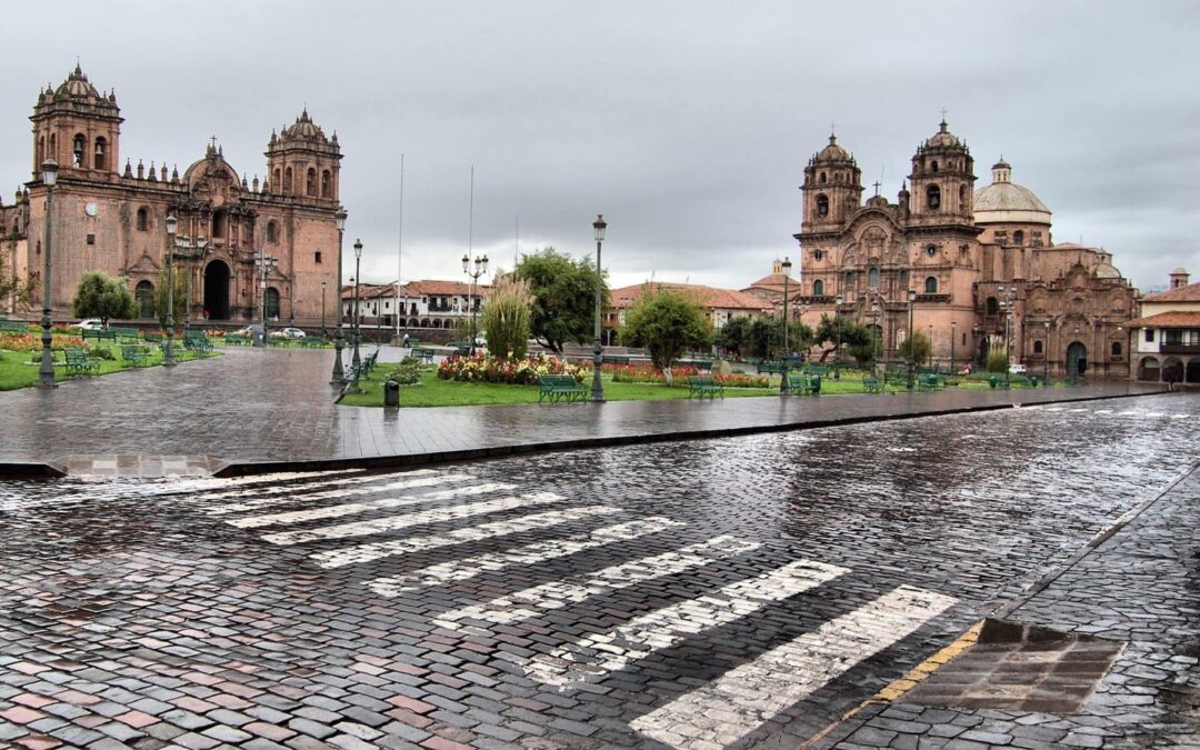 How is the weather in Cusco in December and January